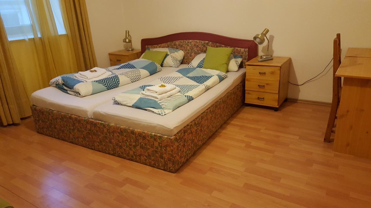 Kansakar Hotel Kaiserslautern Dış mekan fotoğraf