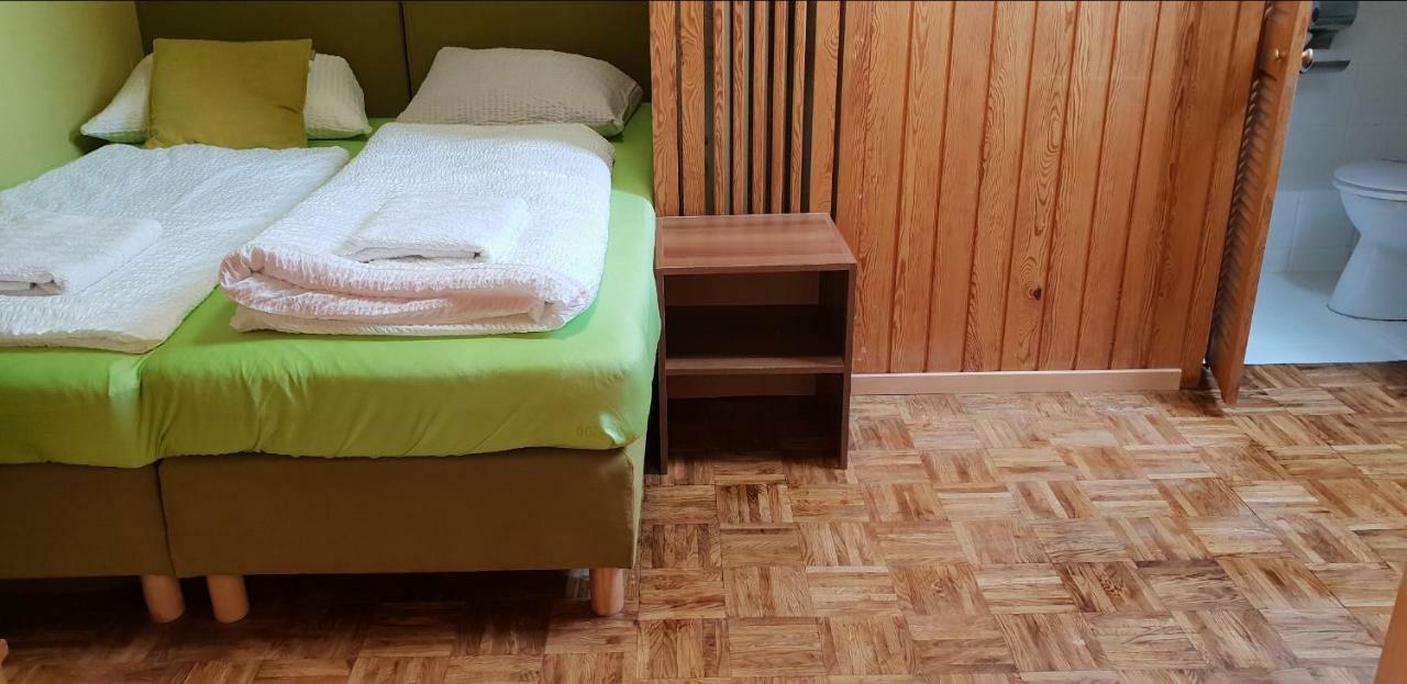 Kansakar Hotel Kaiserslautern Dış mekan fotoğraf